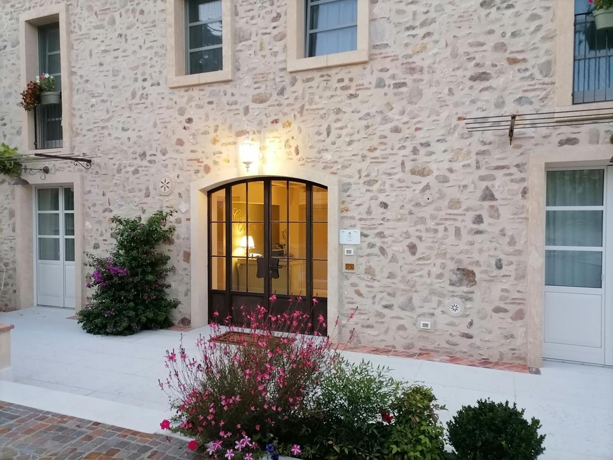 Relais Ca' Morenica Валеджо-суль-Минчо Экстерьер фото